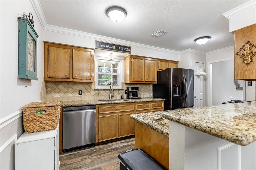 3303 Indian Mound Trail, Crosby, Texas image 17