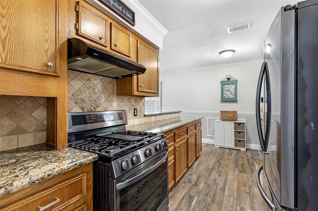 3303 Indian Mound Trail, Crosby, Texas image 19