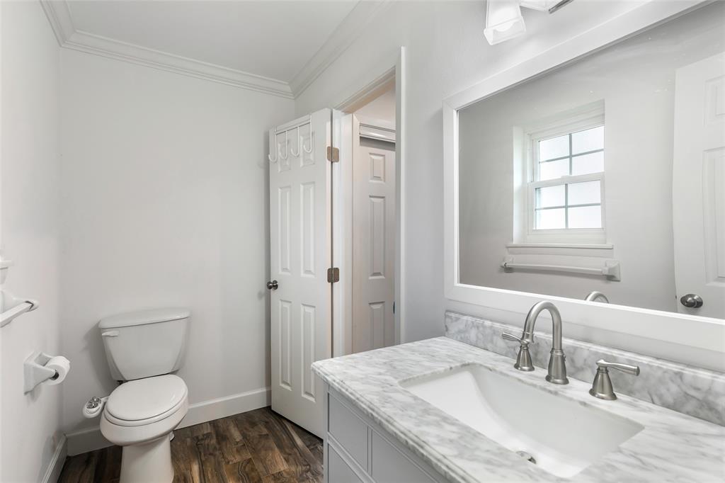 3303 Indian Mound Trail, Crosby, Texas image 21