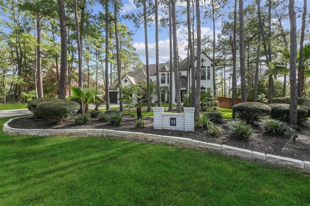 34 N Wooded Brook Circle, The Woodlands, Texas image 40