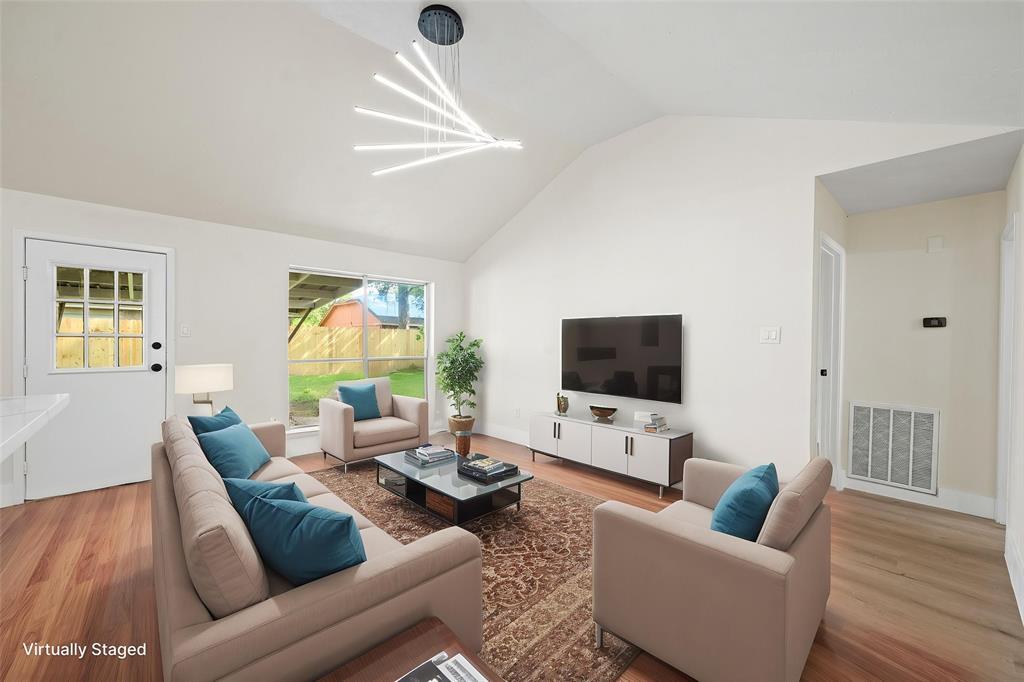 11115 Maple Rock Drive, Humble, Texas image 10