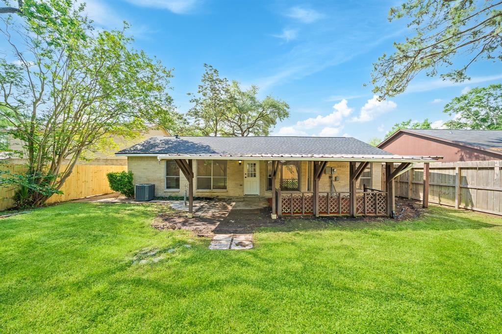 11115 Maple Rock Drive, Humble, Texas image 41
