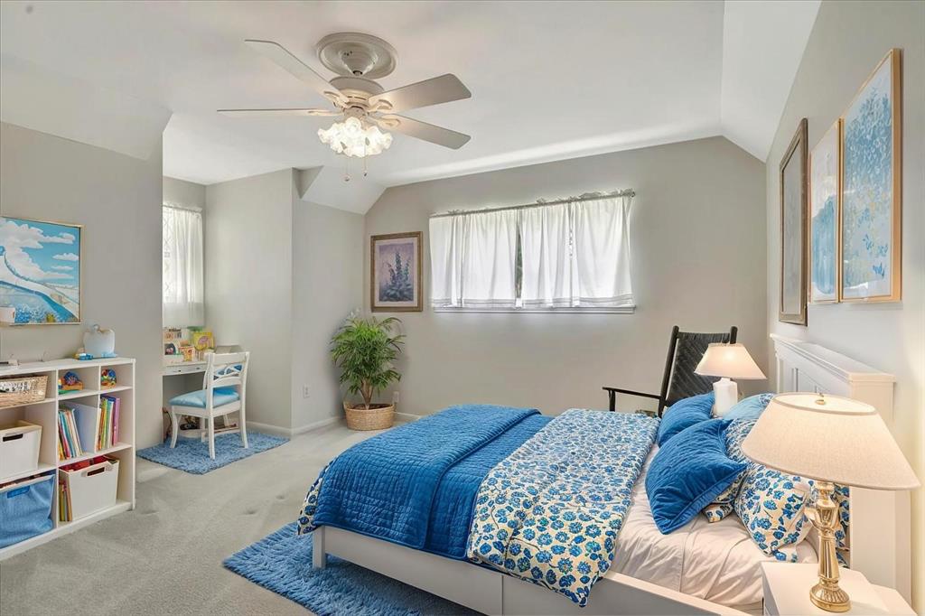 610 Forest Lake Drive, Taylor Lake Village, Texas image 36