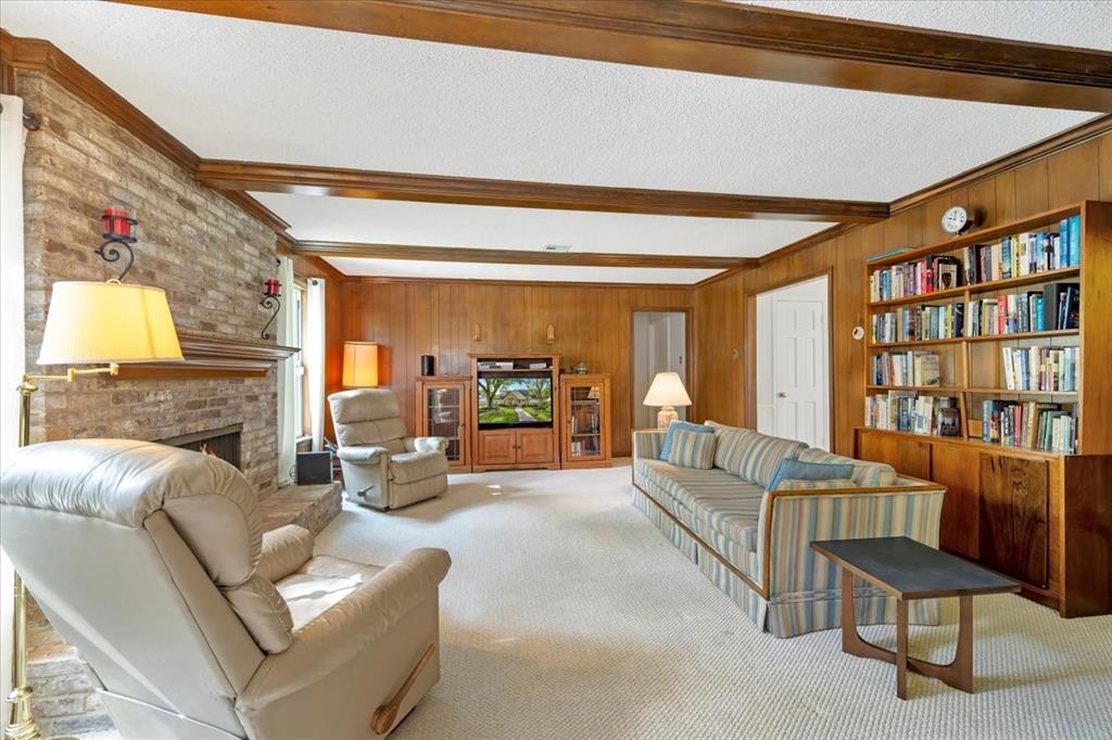 610 Forest Lake Drive, Taylor Lake Village, Texas image 15