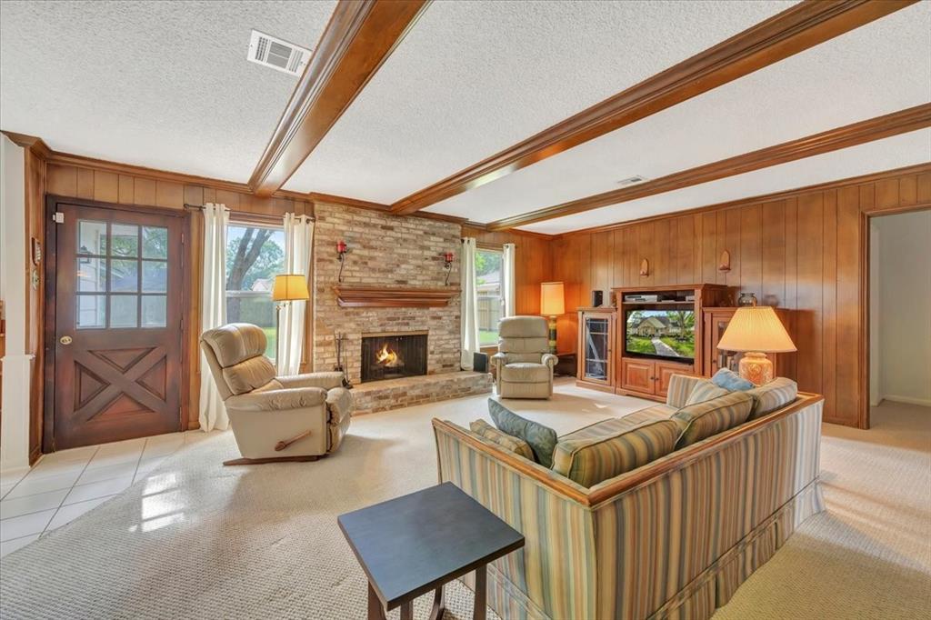 610 Forest Lake Drive, Taylor Lake Village, Texas image 14