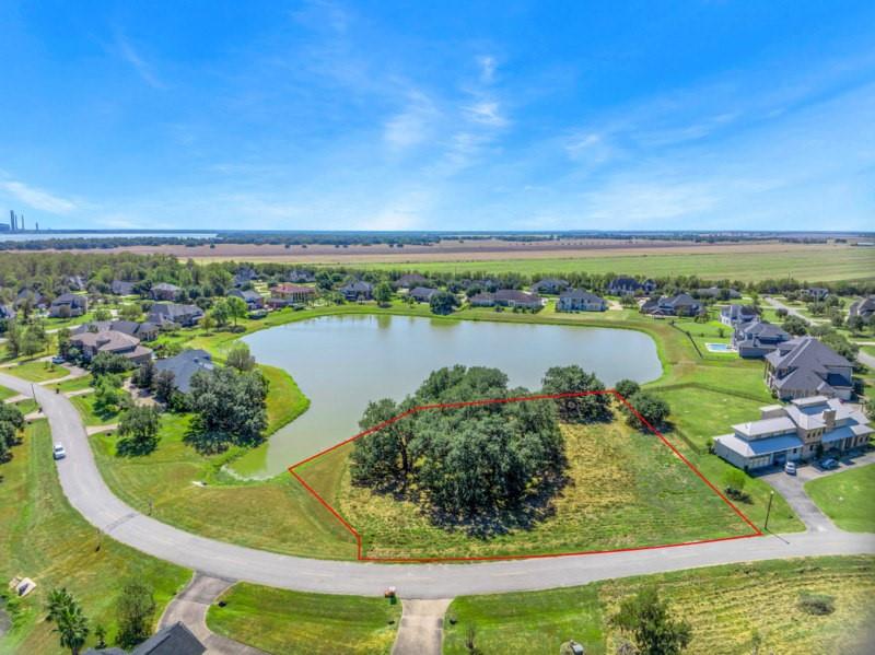 1210 Bahama Lane, Port Bolivar, Texas image 1