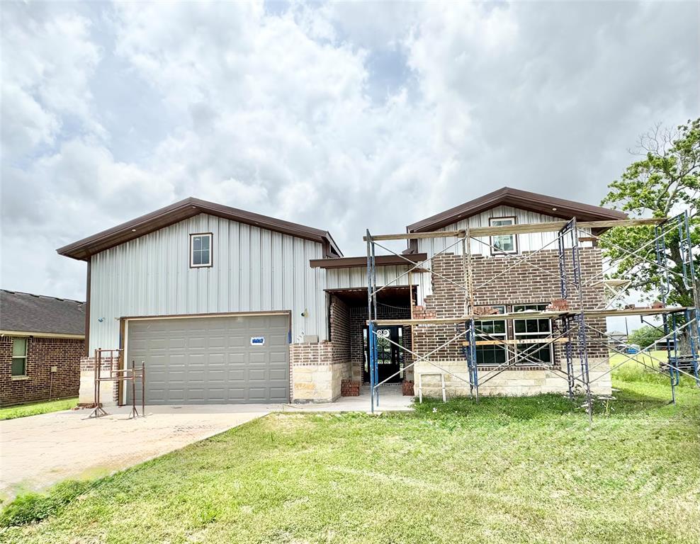 119 N 8th Street, Beasley, Texas image 1