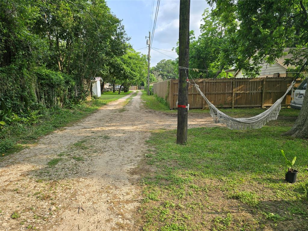 2909 Ave G, Bay City, Texas image 38