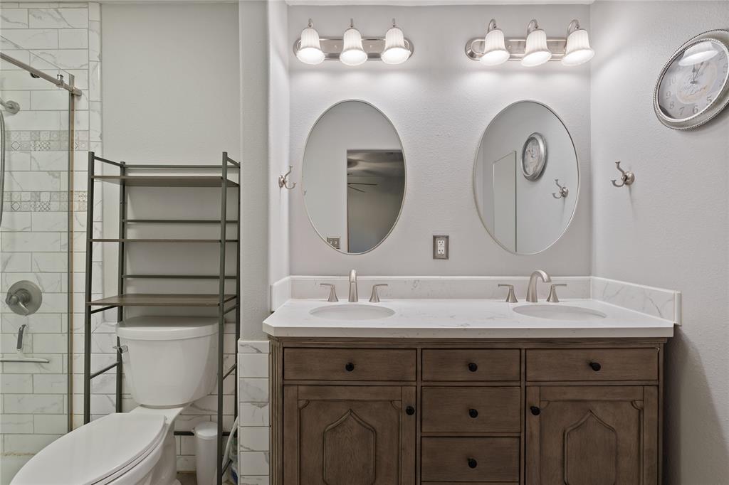 213 Hillcrest Drive, Conroe, Texas image 24