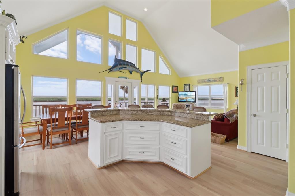 1301 Private Road 675, Sargent, Texas image 10