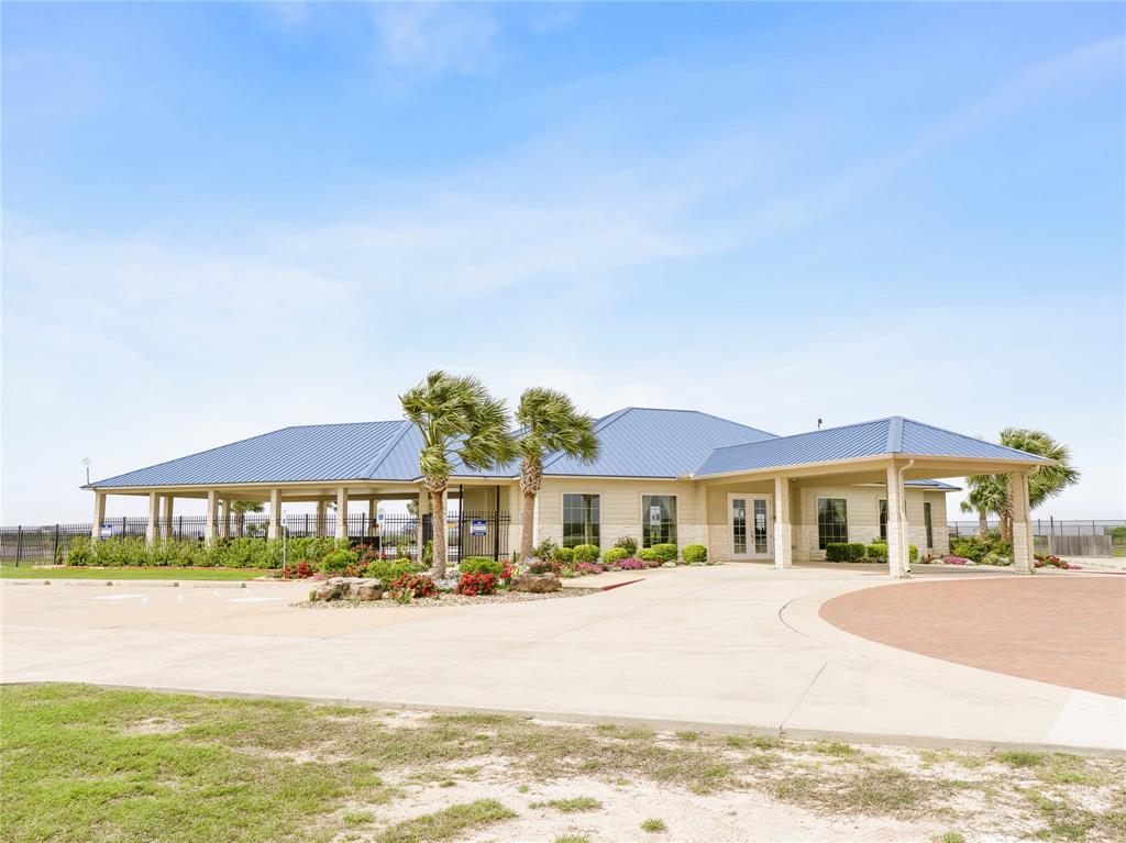 3013 Palacios Bay Drive, Palacios, Texas image 9