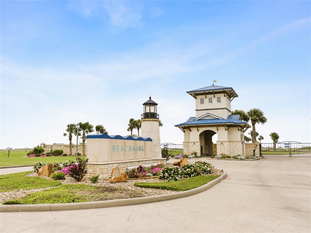 3013 Palacios Bay Drive, Palacios, Texas image 3