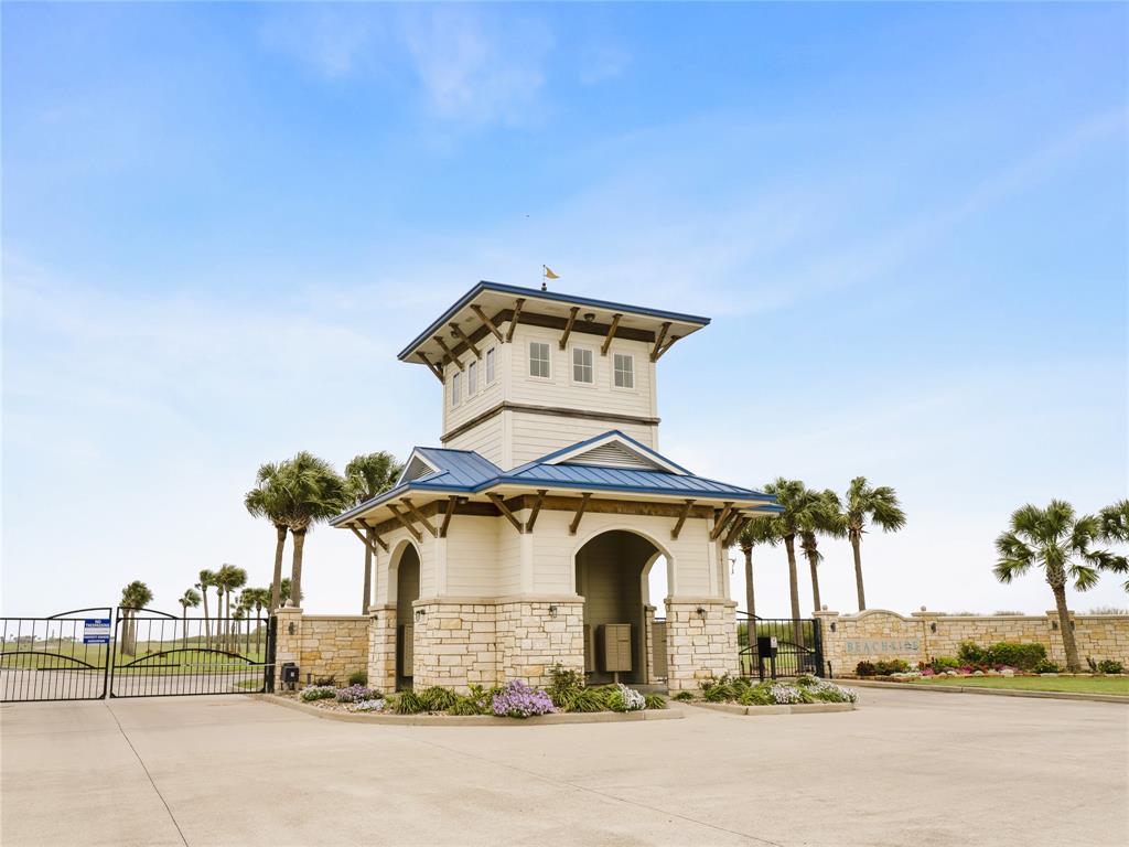 3013 Palacios Bay Drive, Palacios, Texas image 2