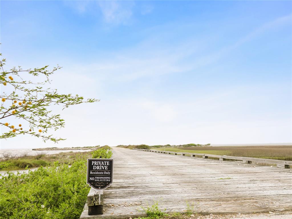 3013 Palacios Bay Drive, Palacios, Texas image 23