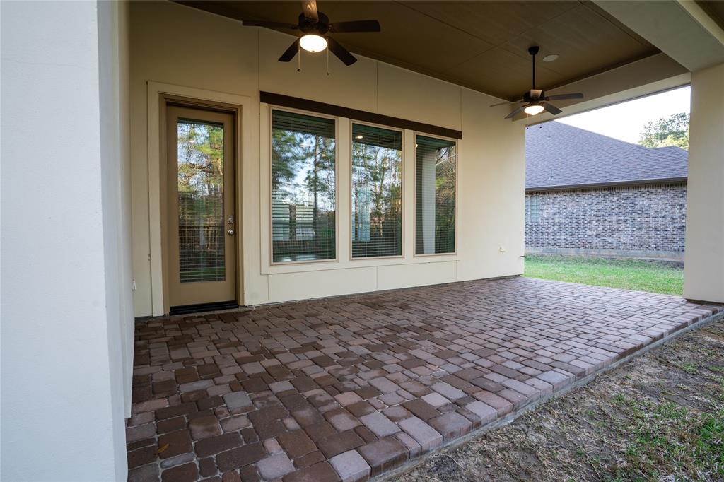 114 Lily Green Court, Conroe, Texas image 37