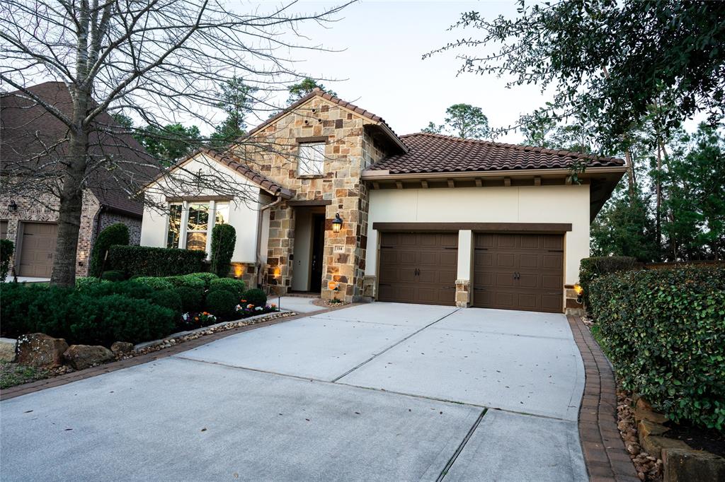 114 Lily Green Court, Conroe, Texas image 1