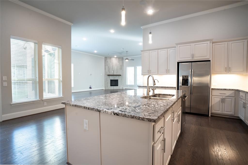 114 Lily Green Court, Conroe, Texas image 12