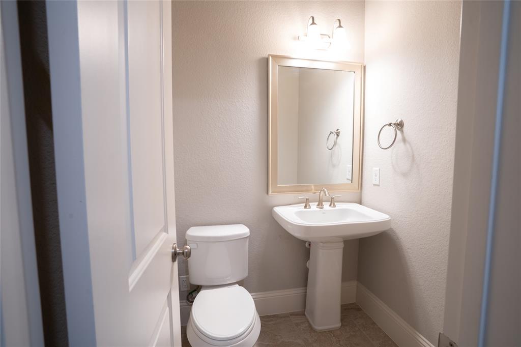114 Lily Green Court, Conroe, Texas image 32