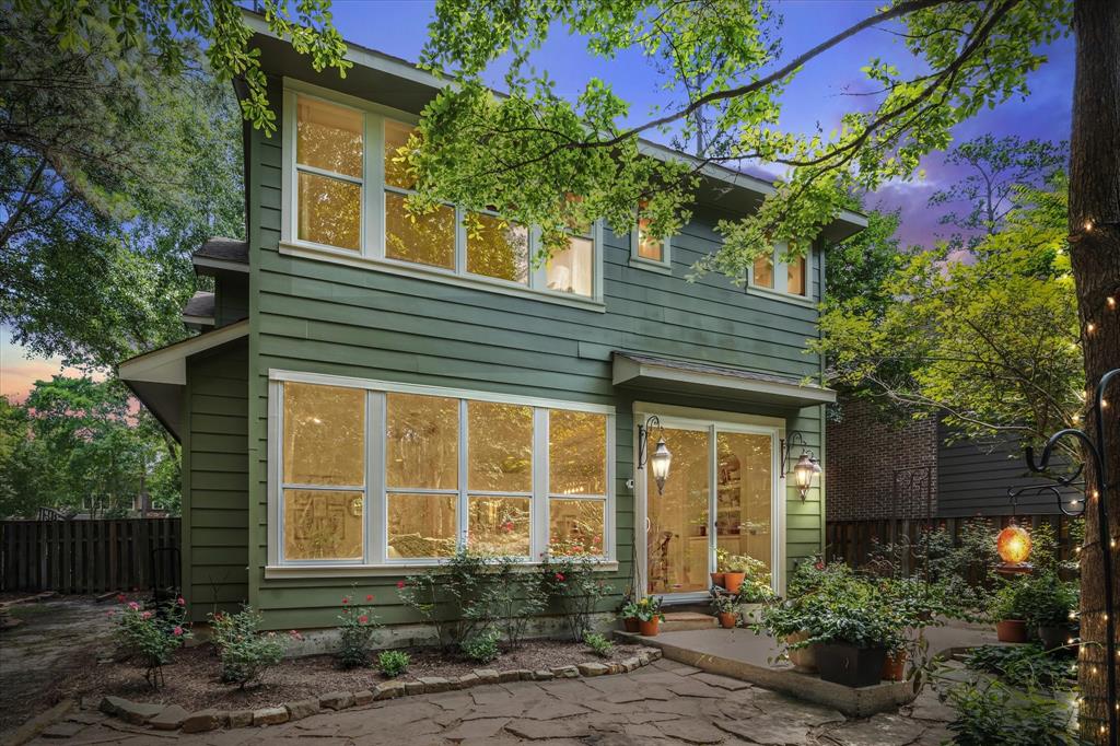 15 Forest Perch Place, The Woodlands, Texas image 31