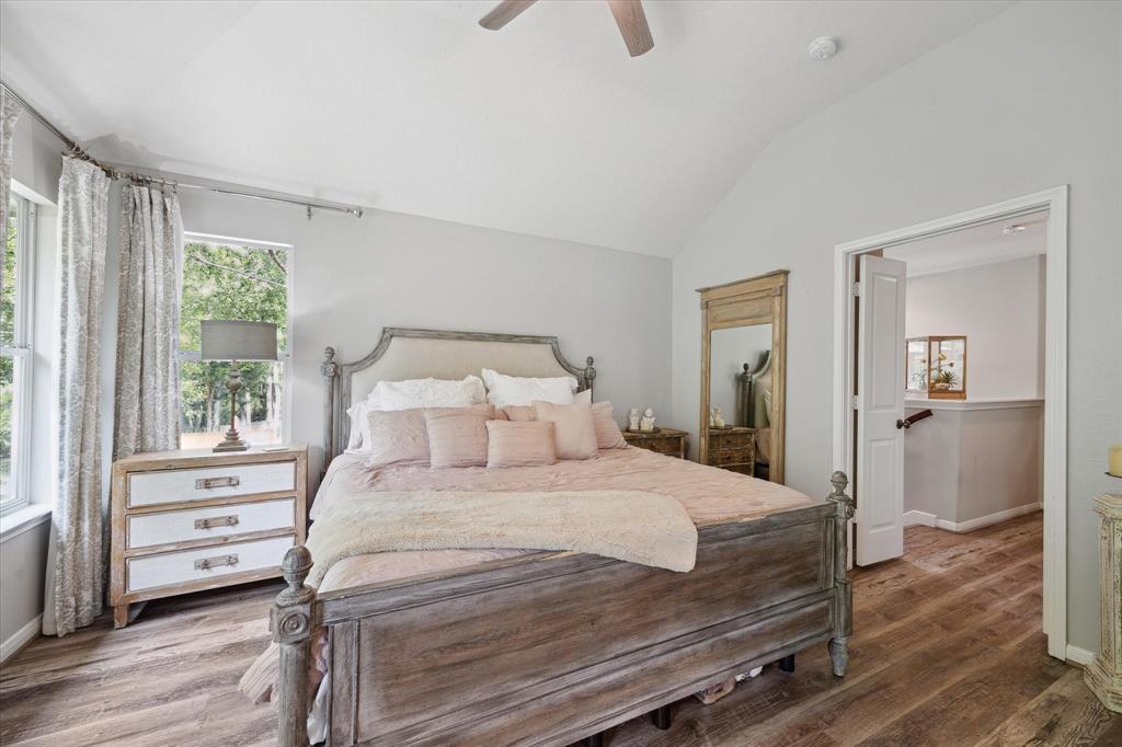 15 Forest Perch Place, The Woodlands, Texas image 18