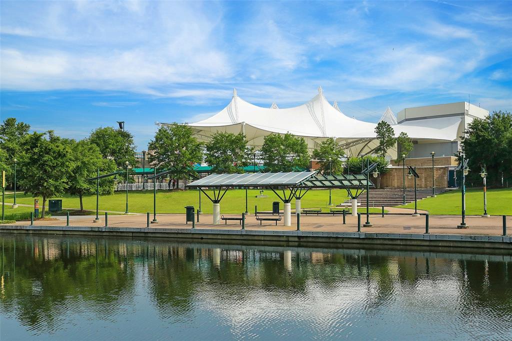 15 Forest Perch Place, The Woodlands, Texas image 40