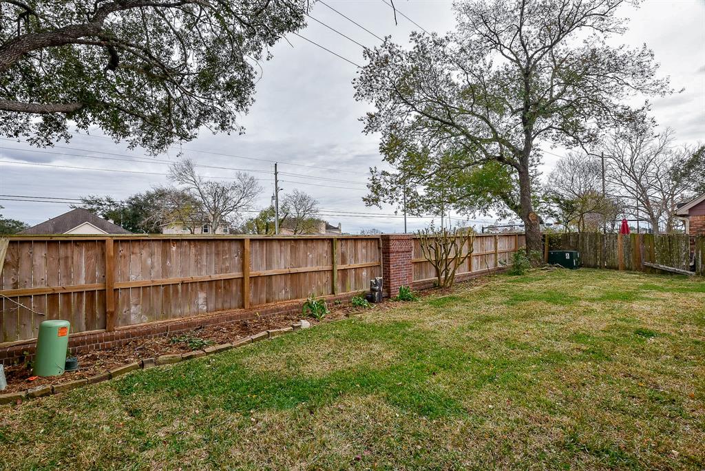 2935 Berlinetta Drive, Pearland, Texas image 14