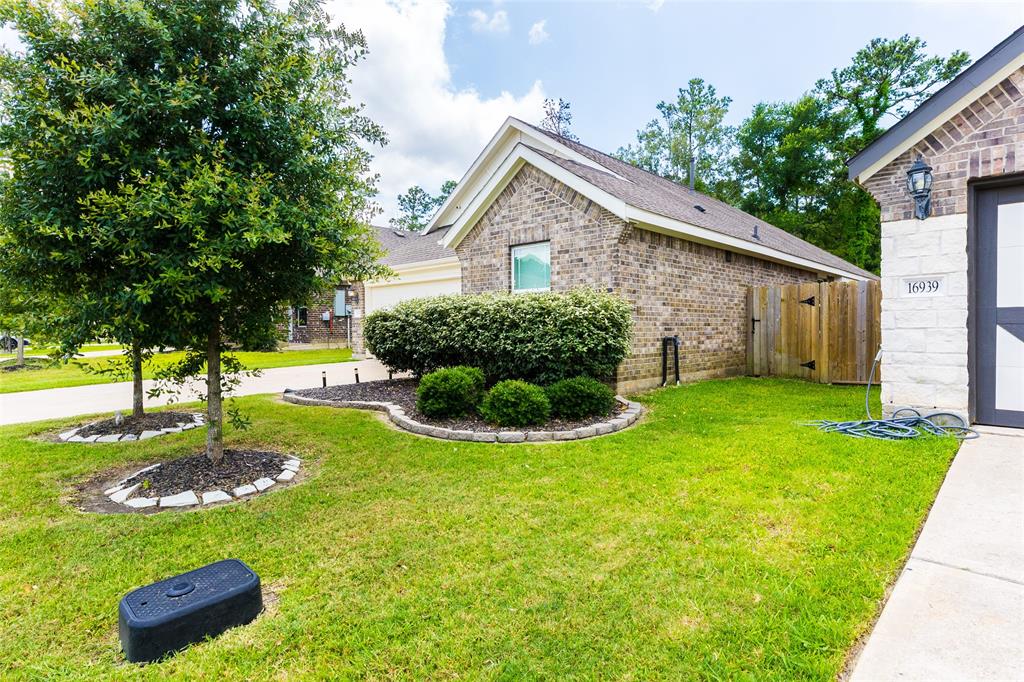 16935 Lagos Lane, Crosby, Texas image 41