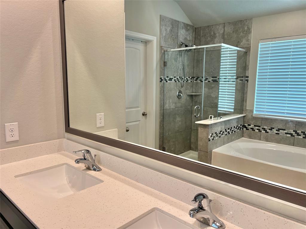 2338 Vanessa Cay Lane, La Porte, Texas image 14