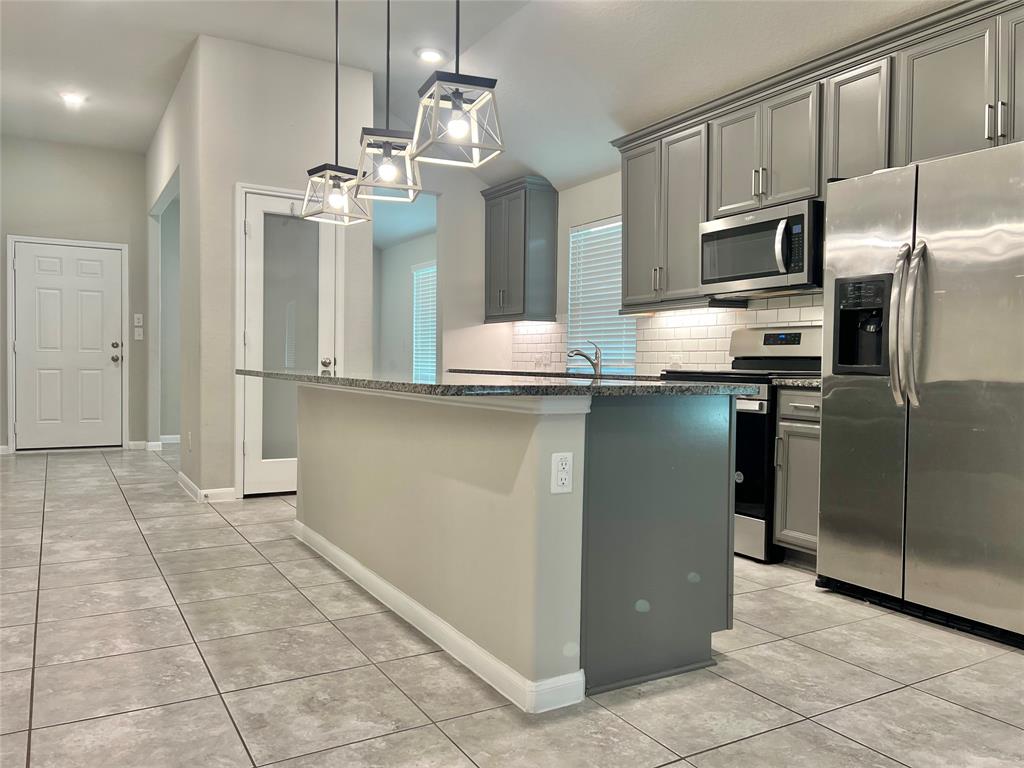 2338 Vanessa Cay Lane, La Porte, Texas image 6