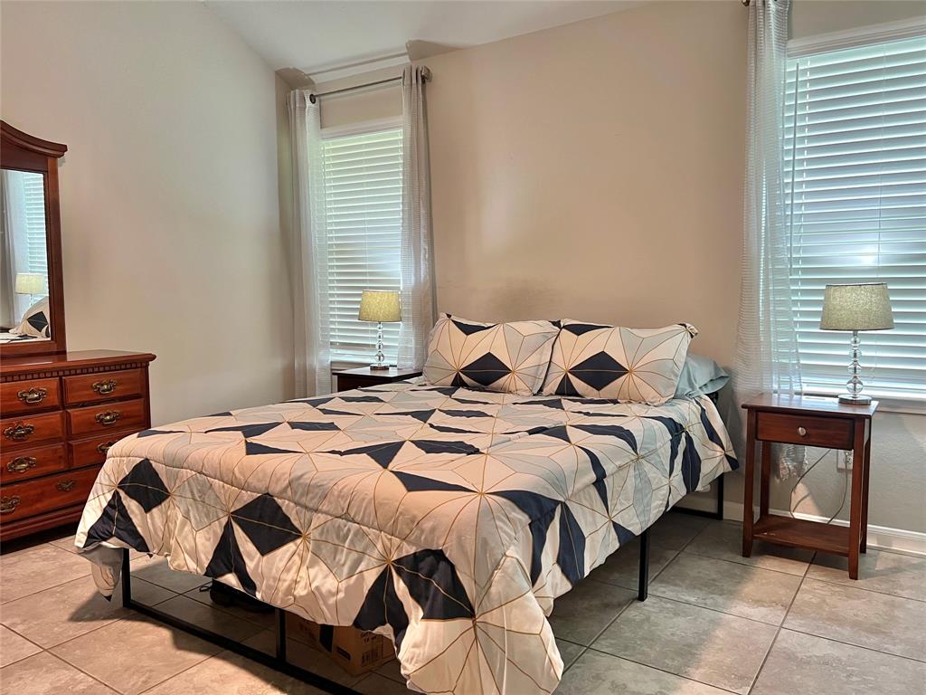 2338 Vanessa Cay Lane, La Porte, Texas image 10