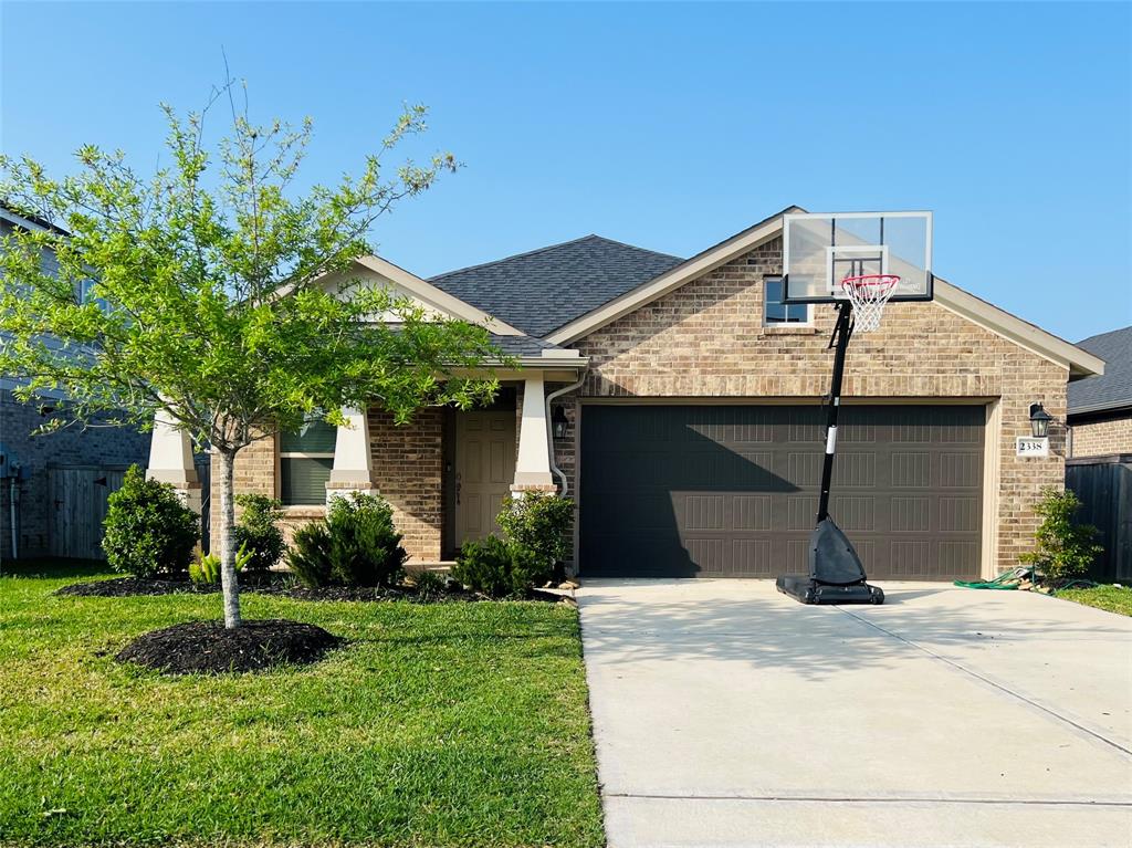 2338 Vanessa Cay Lane