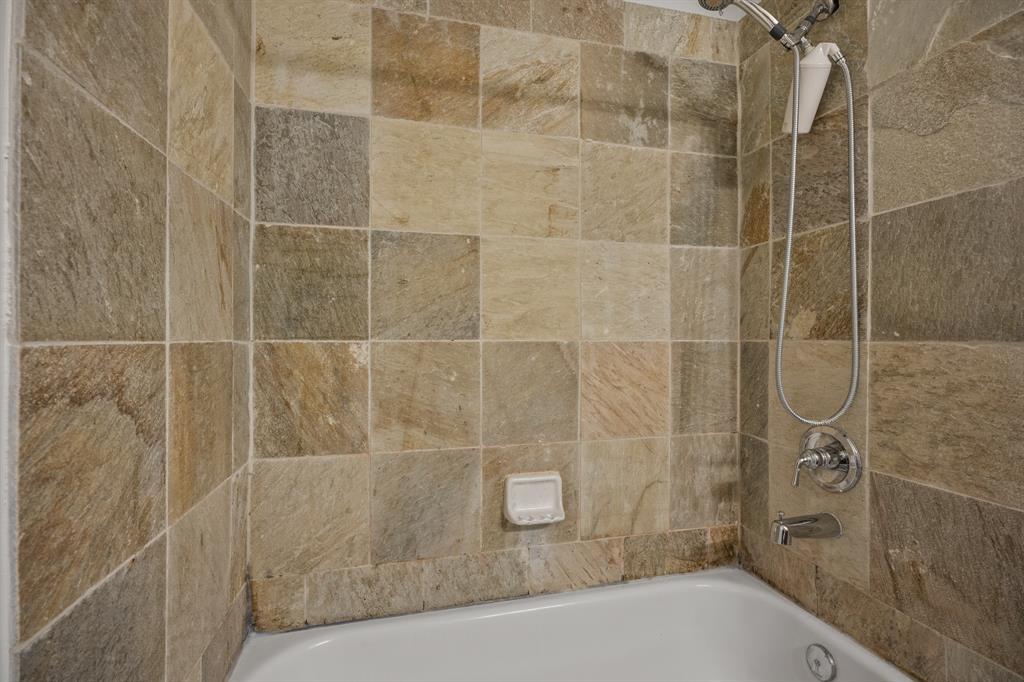 1901 Post Oak Boulevard #402, Houston, Texas image 25
