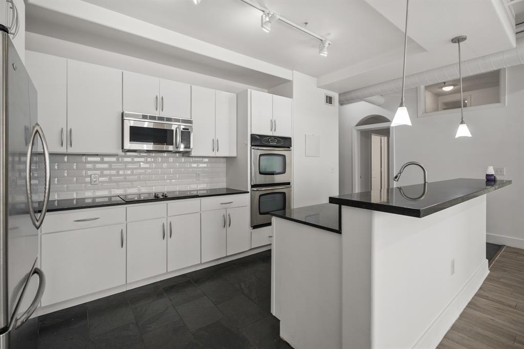 1901 Post Oak Boulevard #402, Houston, Texas image 6