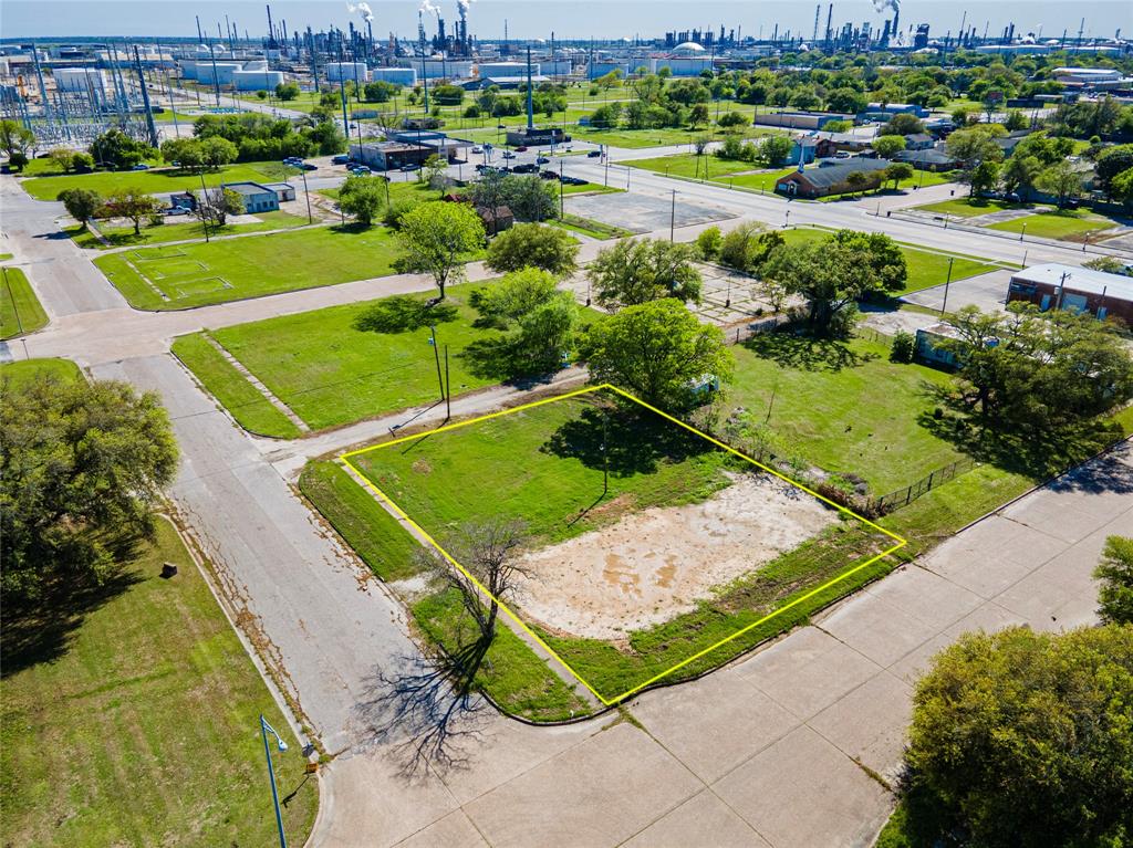 505 2nd Avenue, Texas City, Texas image 12