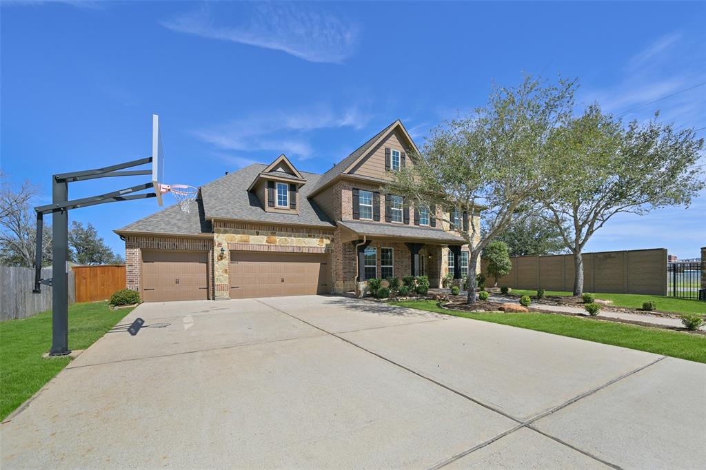 8911 Covington Estates Circle