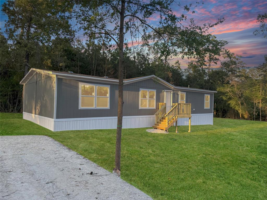 15368 Cherry Laurel Lane, Navasota, Texas image 4
