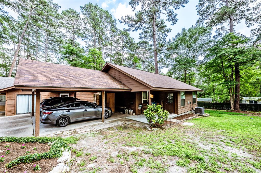 1429 Fish Hatchery Road, Huntsville, Texas image 5
