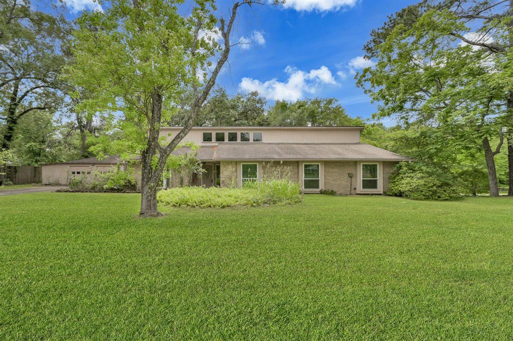 22423 Lakeway Drive, Spring, Texas image 1