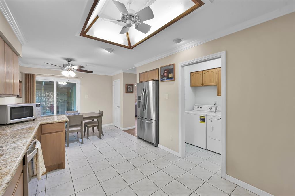 22423 Lakeway Drive, Spring, Texas image 7