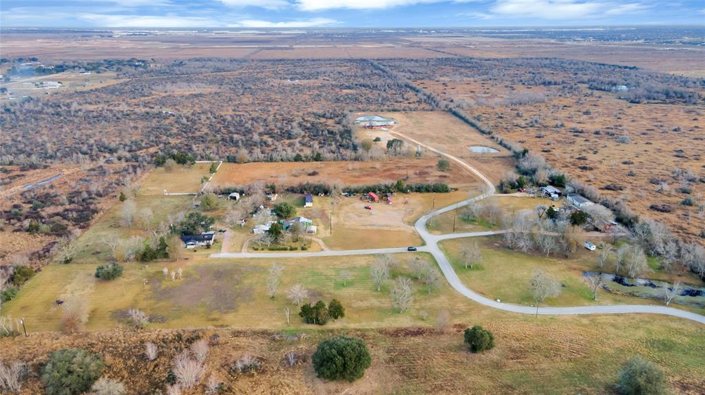 7514 Hidden Trail Street, Fulshear, Texas image 4