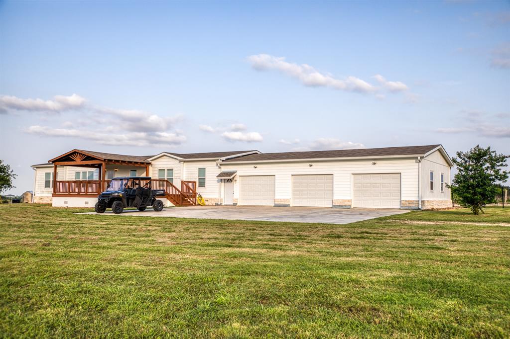 3575 County Road 271, Moulton, Texas image 21