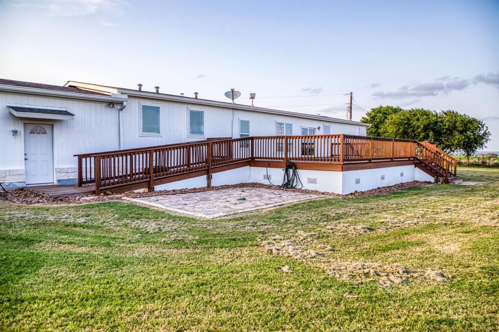 3575 County Road 271, Moulton, Texas image 45
