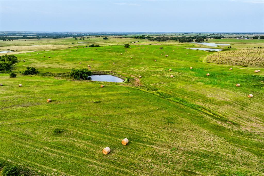 3575 County Road 271, Moulton, Texas image 13