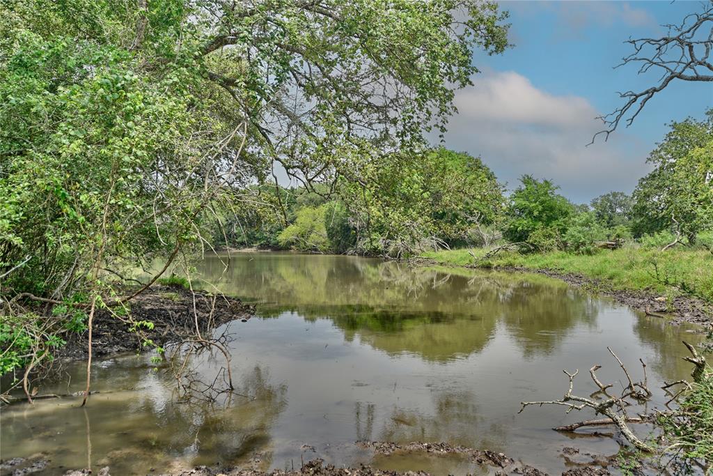 000 Fm 609, Flatonia, Texas image 8