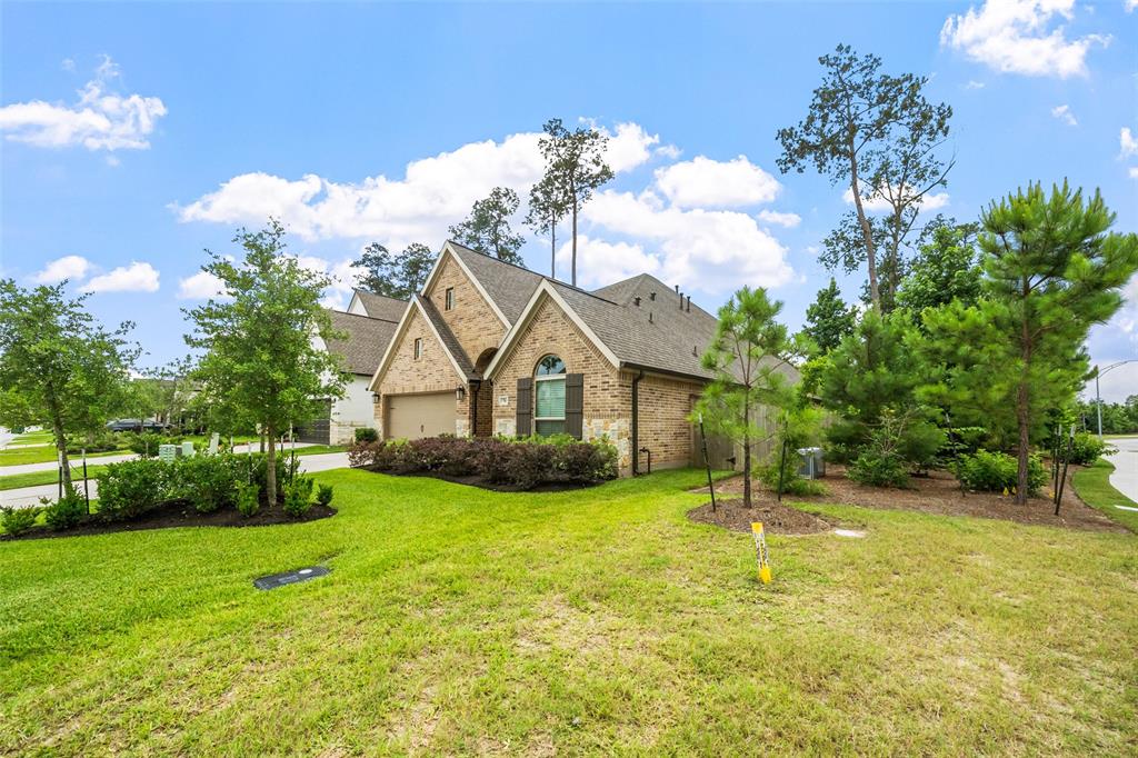 704 Fall Rock Branch Drive, Conroe, Texas image 29