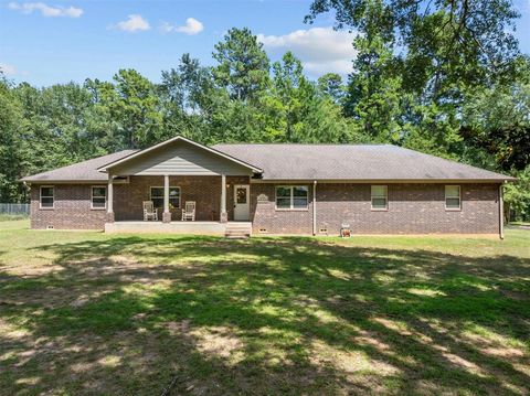 Photo of 629 Acr 1215, Grapeland, TX 75844 (MLS # 57760070) Photo of 629 Acr 1215, Grapeland, TX 75844 (MLS # 57760070)