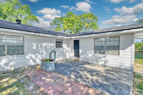 A home in Madisonville