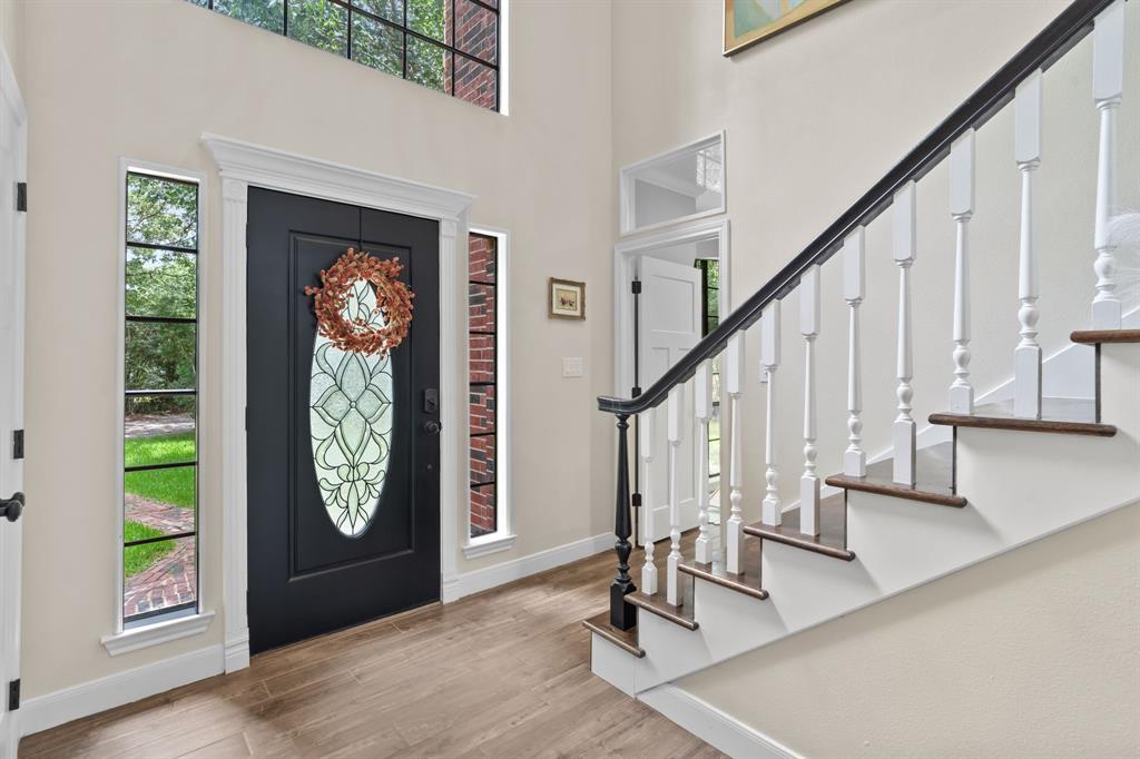 19910 Emerald Way