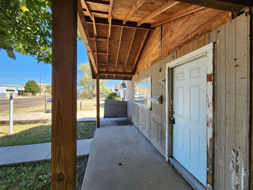 315 W Grand Street, Borger, Texas image 3