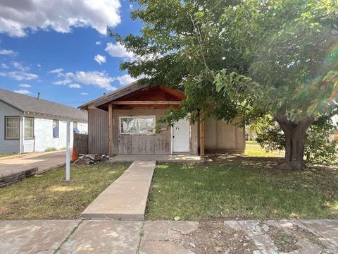 Photo of 315 W Grand Street, Borger, TX 79007 (MLS # 54720740) Photo of 315 W Grand Street, Borger, TX 79007 (MLS # 54720740)